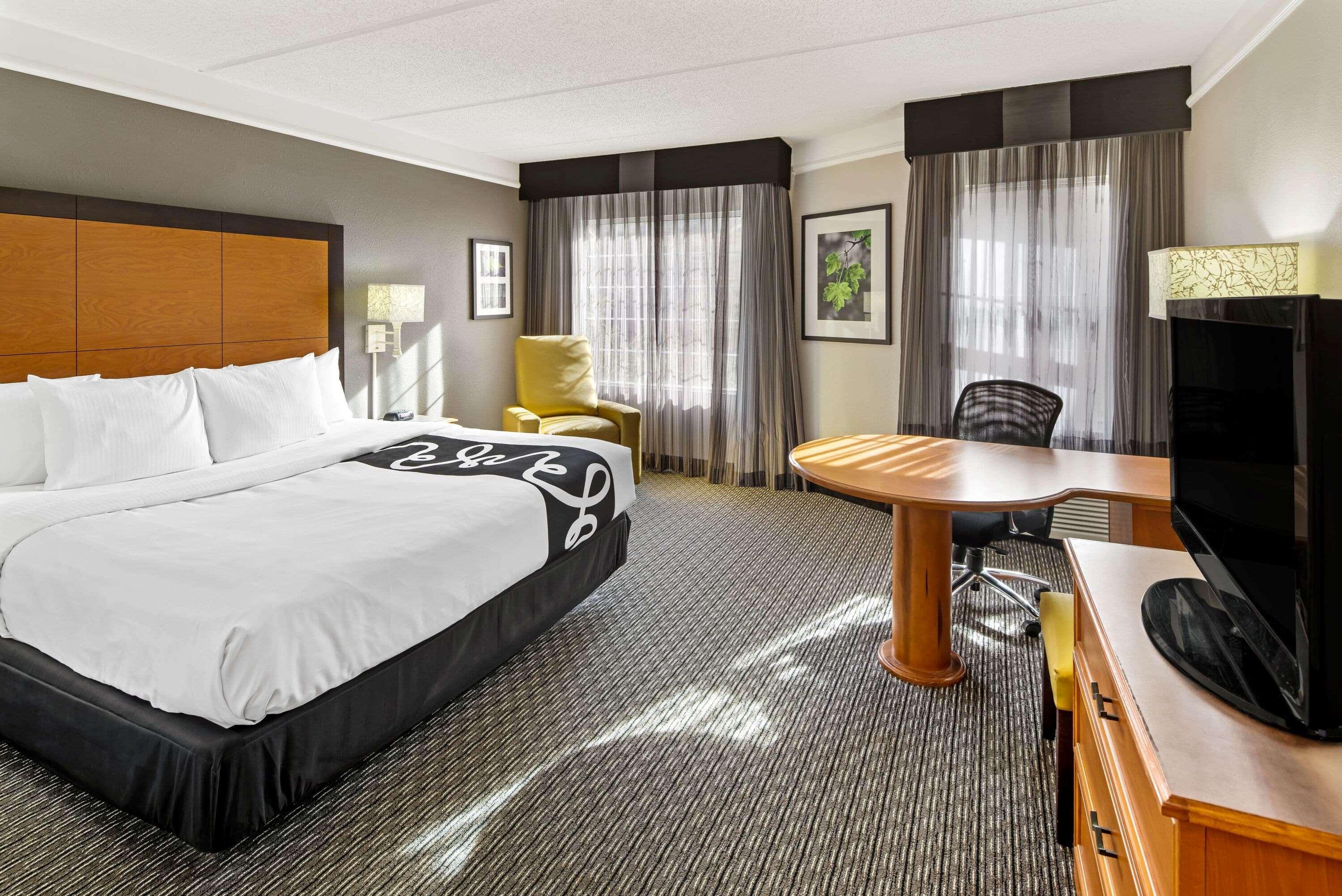 La Quinta By Wyndham Macon Hotel Buitenkant foto