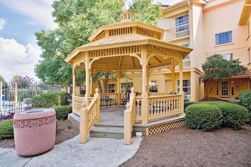 La Quinta By Wyndham Macon Hotel Buitenkant foto